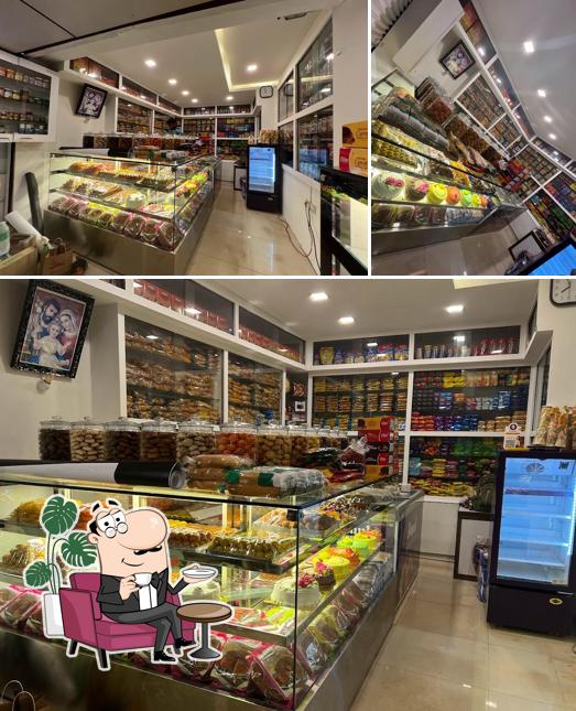The interior of Bake N Sip