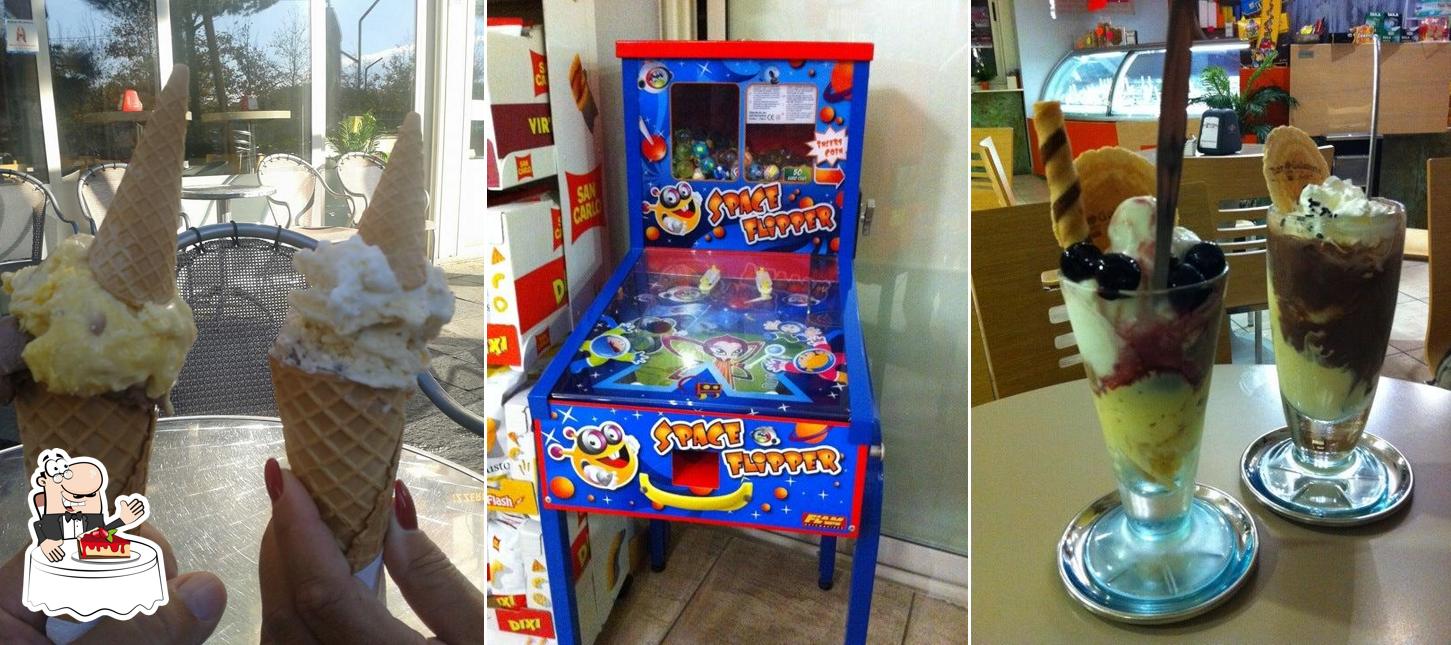 Gelateria Zoffoli serve un'ampia gamma di dessert