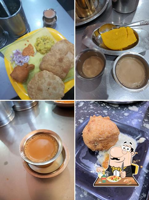 Meals at Venkadesa Bhavan