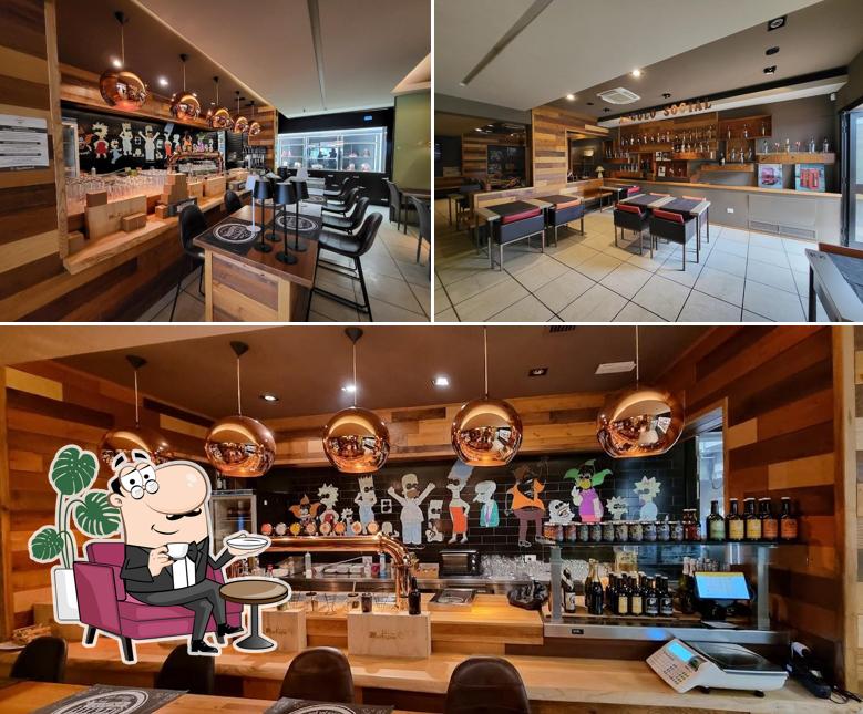 Gli interni di Burger Gourmet Restaurant & Pizza Steak House