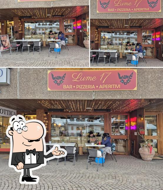 Dai un'occhiata agli interni di bar pizzeria Lume 17