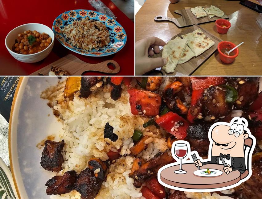 Comida em Tuk-Tuk Restaurante - Comida Indiana e Tailandesa