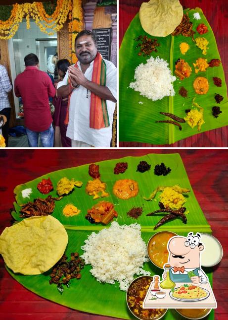 Food at Atthagari Atidhyam