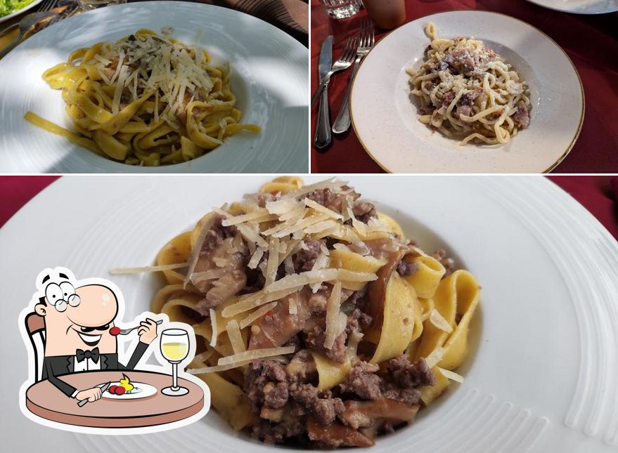 Tagliatelle al Ristorante La Locanda nel Bosco