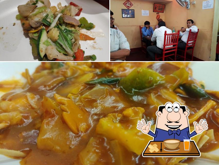 The photo of Little Chef’s food and interior