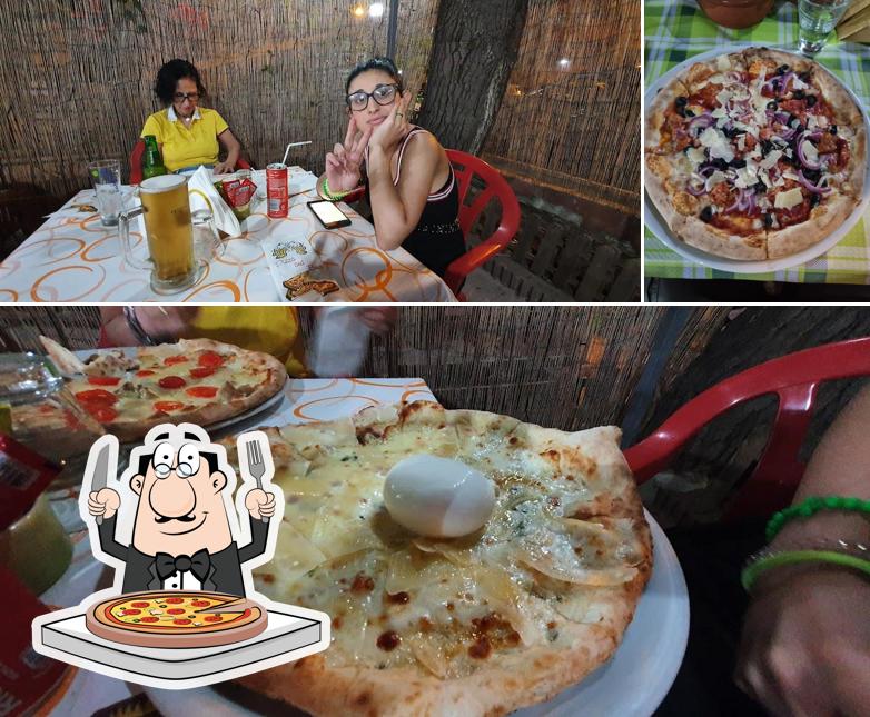 Scegli tra le molte varianti di pizza