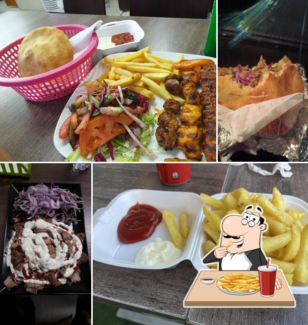 Patatine fritte al Anatolia Turkish Pizza Grill Kebab