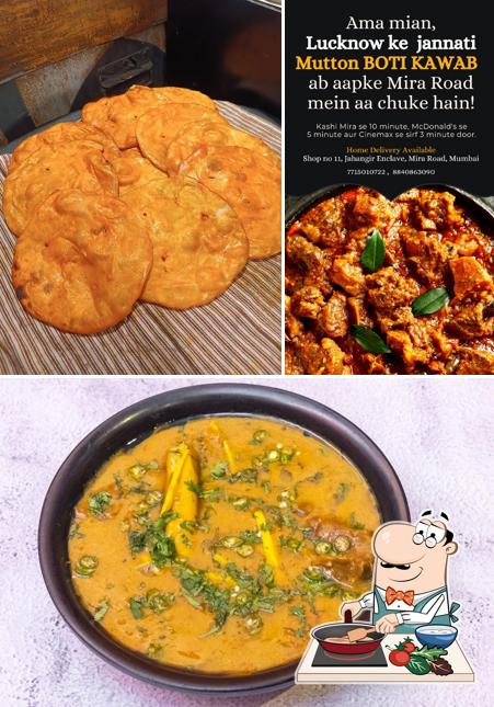 Chicken curry at Zahra's Lucknow Darbar