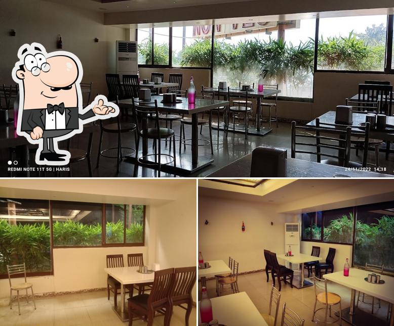 The interior of Hotel Kadambavanam