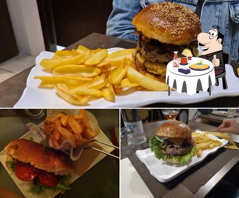 Prova uno dei tipi di hamburger proposti a Noah Pizzeria Hamburgeria