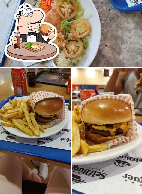 Os hambúrgueres do Self Burguer irão saciar uma variedade de gostos
