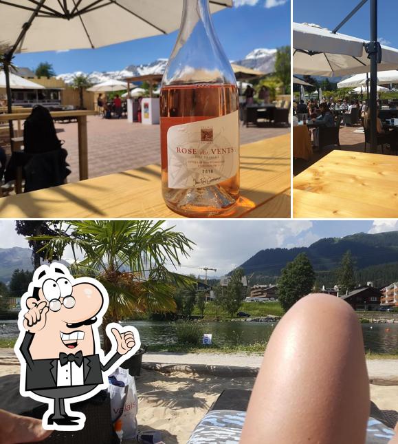 Dai un'occhiata agli interni di Beach Club