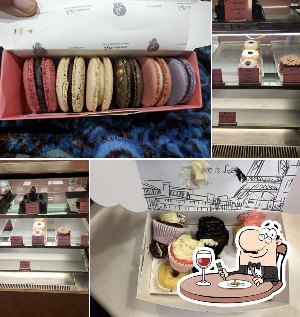 Food at Le15 Patisserie Juhu
