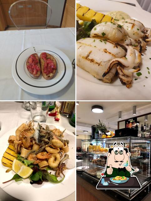 Platti al Ristorante Pizzeria all'Angolo