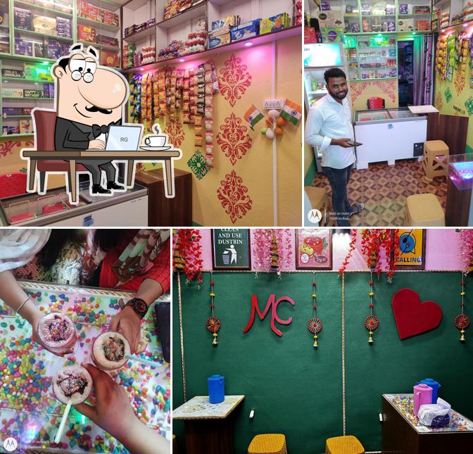 The interior of Moms Cafe