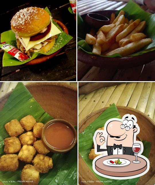 Meals at Bamboo cafe - ಬಂಬೂ ಕೆಫೆ
