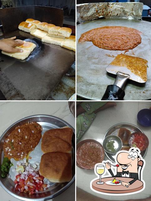 Food at Bhavani Pavbhaji (ભવાની પાઉંભાજી)