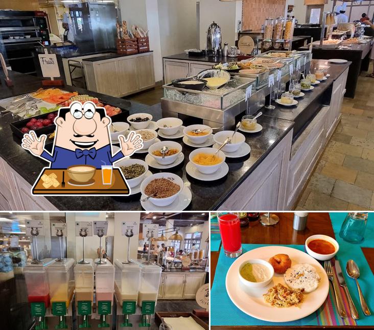 Meals at Pavilion at the Village Square