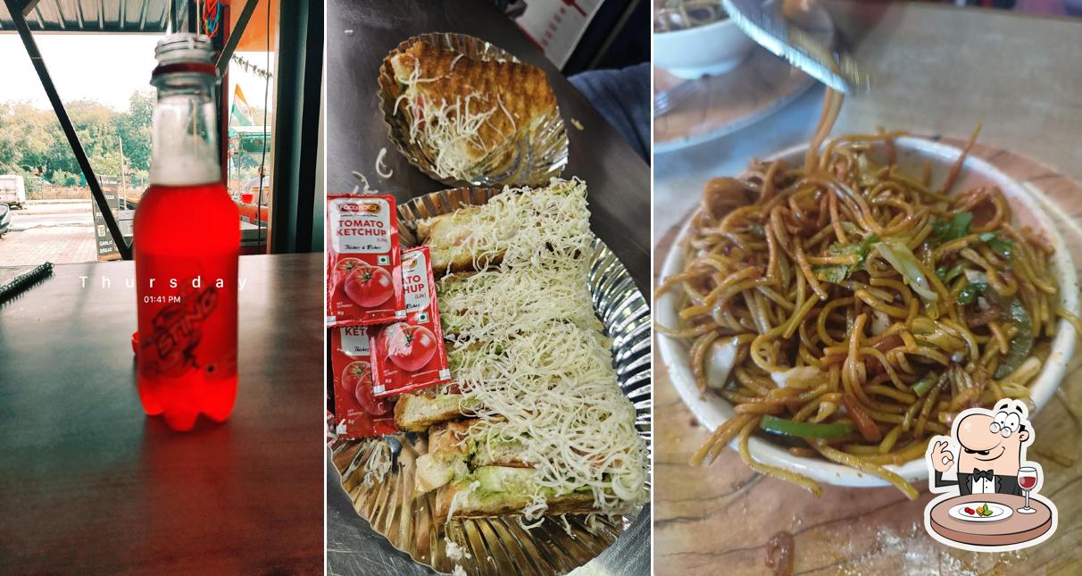 Food at Karnavati Snacks