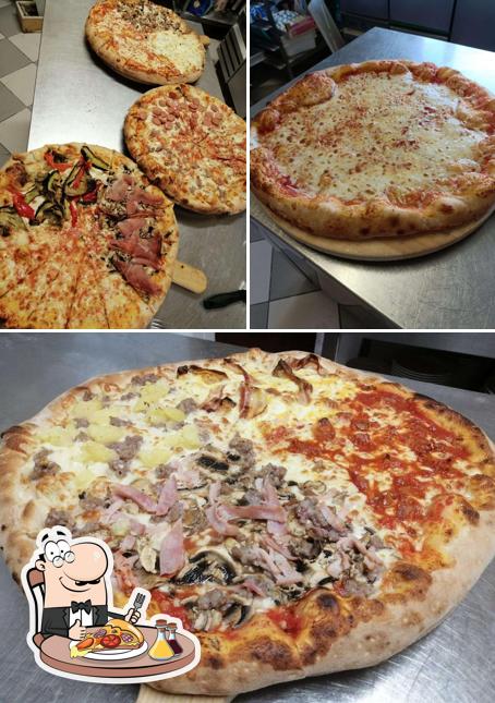 Ordina una pizza a Exfor Pizzeria e Friggitoria