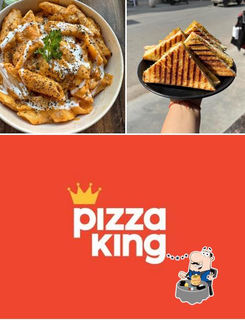 Food at PIZZA KING