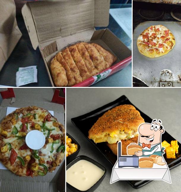Pizza Wings Ebowla Club, Gurugram