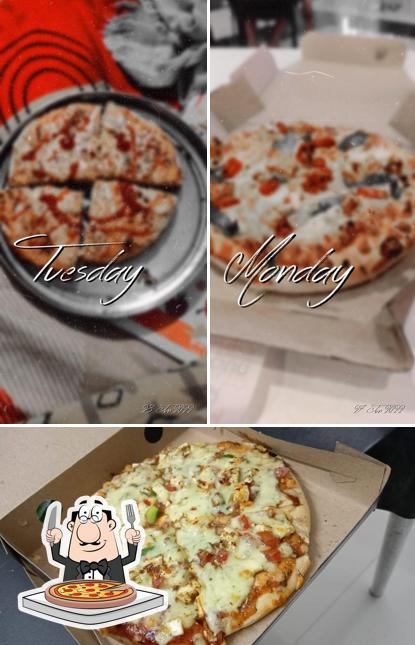 Order pizza at Aaisaheb Dabeli - Sandwich & Pizza Centre