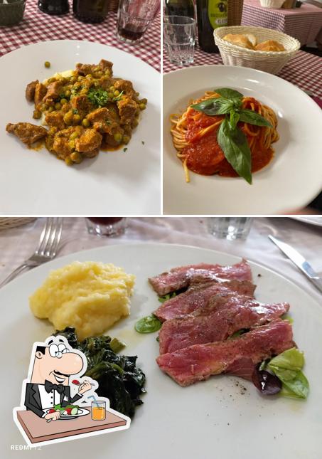 Cibo al Bar Buffet Stazione