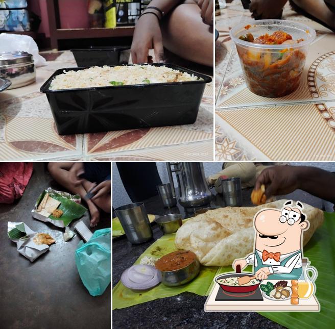 Fried rice at MICHAEL UNAVAGAM