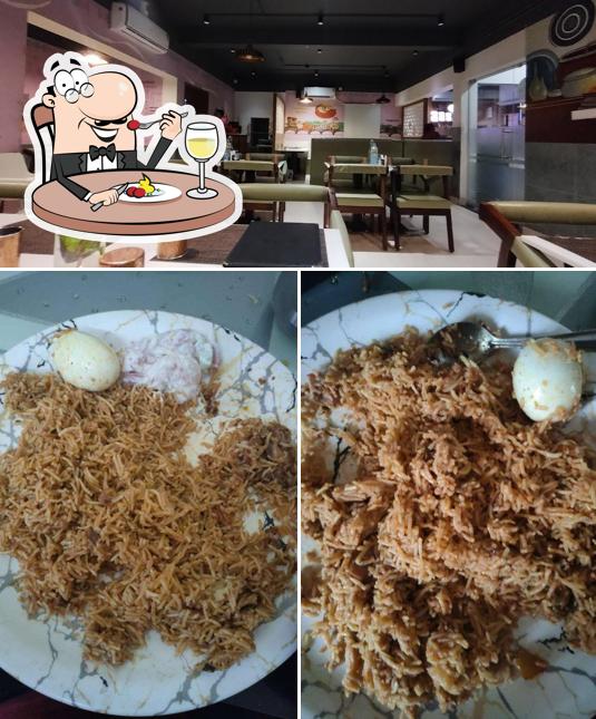 This is the picture showing food and interior at Aasife Biriyani - Madurai (Mattuthavani)