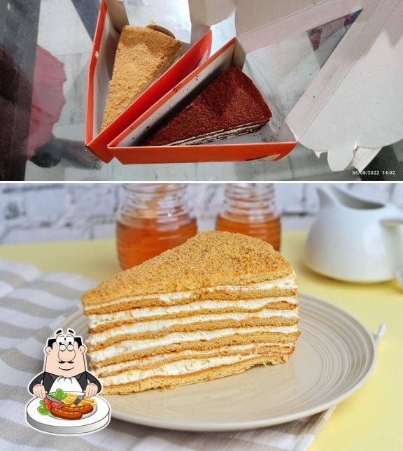 Food at Hive Honey Cake