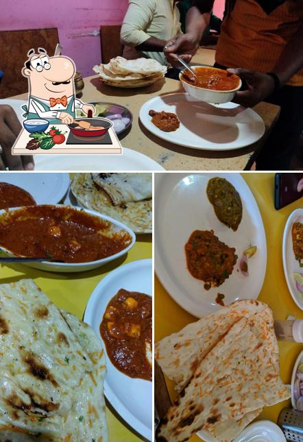Chicken curry at Hotel Shri Ganesh