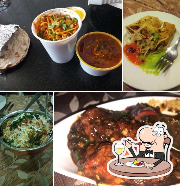 Meals at Mustard