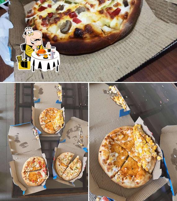 Food at Greno Pizza Hub