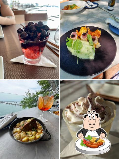 Comida em Restaurante Lafayette