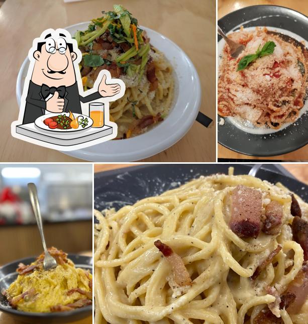 Platti al Quel Che C'è Laboratorio Di Cucina