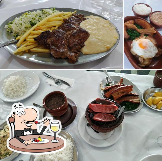 Platos en Jair da Feijoada