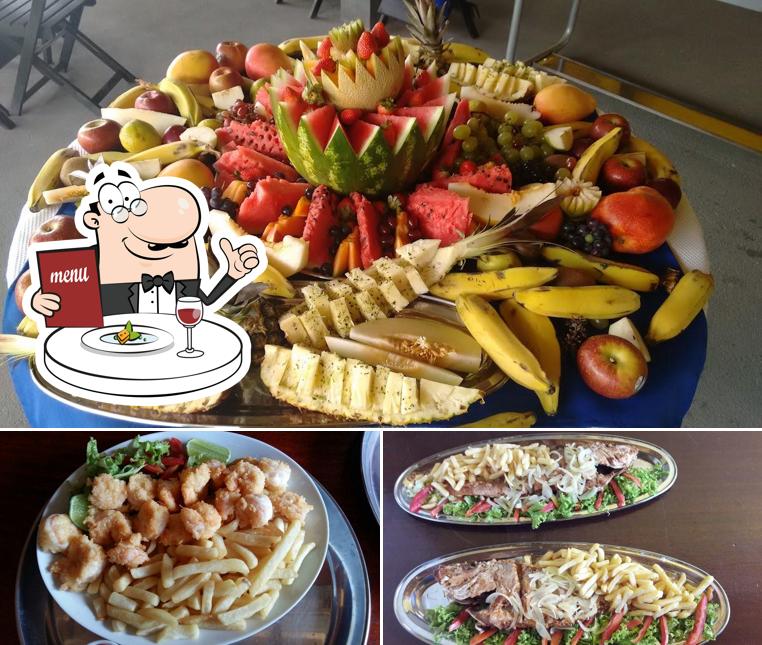 Platos en Lolla's Lounge Bar e Restaurante