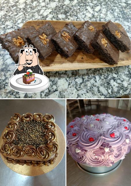 Chocolate cake at Kolkata Chai