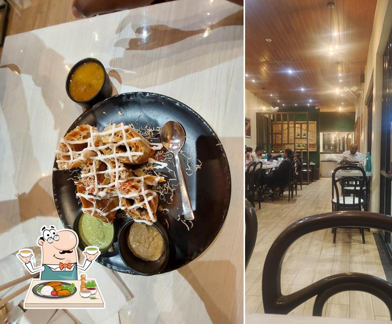 Food at SahuJi's - Dosa Cafe