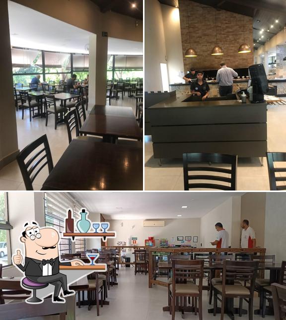 O interior do Filetto Grill Churrascaria