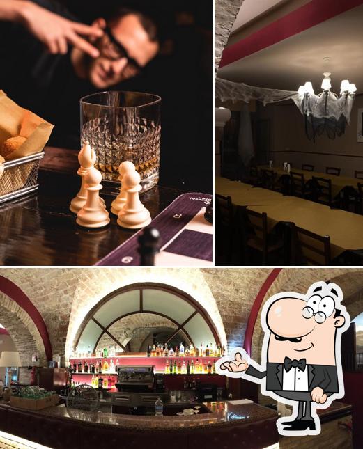 Gli interni di HANNIBAL PUB