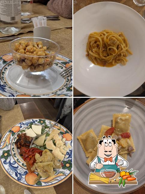 Spaghetti alla bolognese al Antica Osteria Zi' Pauluccio