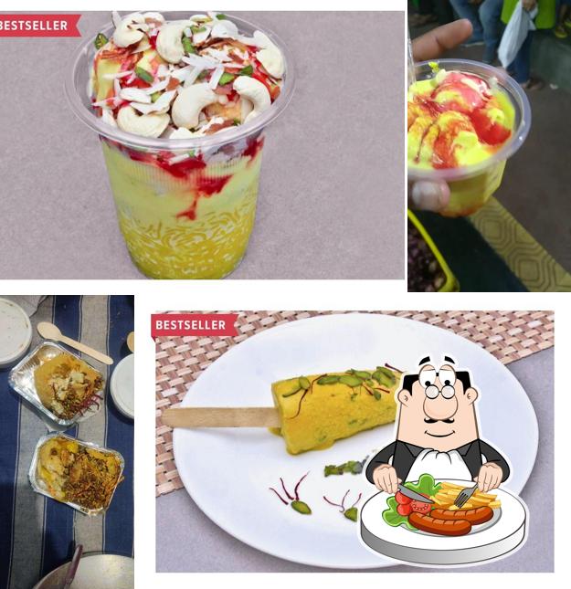 Food at Mahaveer Matka Kulfi