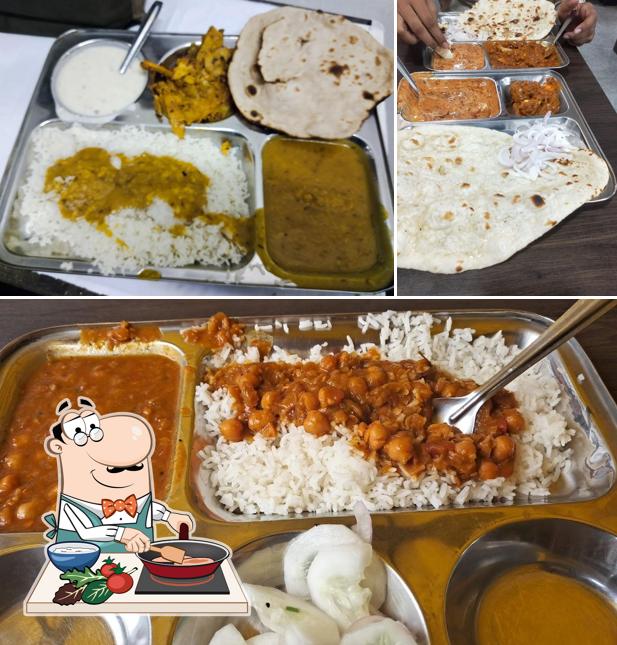 Chicken curry at PTI Canteen