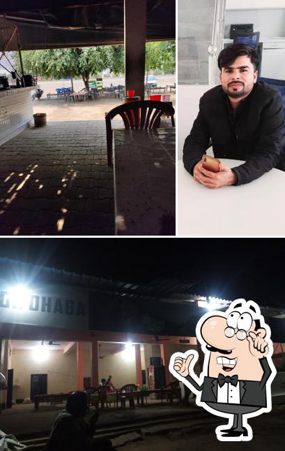 Check out how Singh Dhaba looks inside