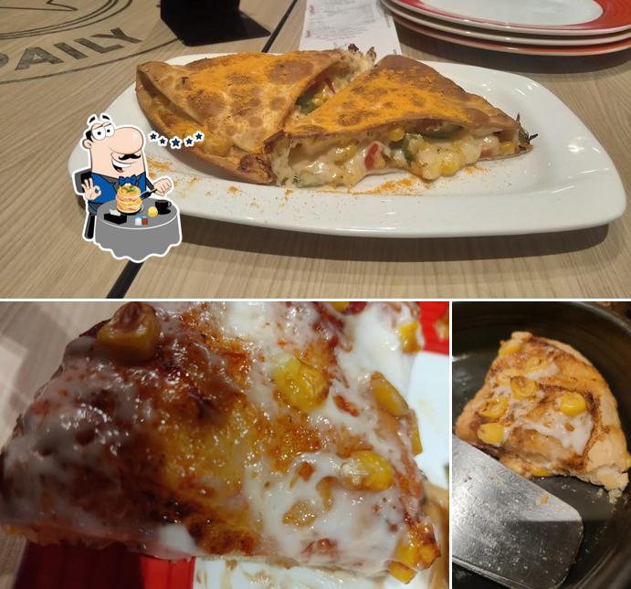 Food at Pizza Hut Mangalwar Peth, Karad