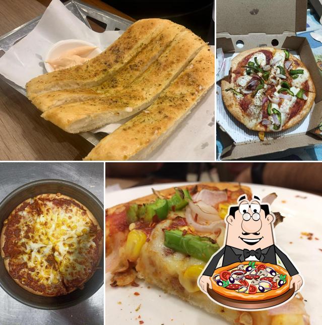 Pick pizza at Pizza Hut Vastrapur, Ahmedabad