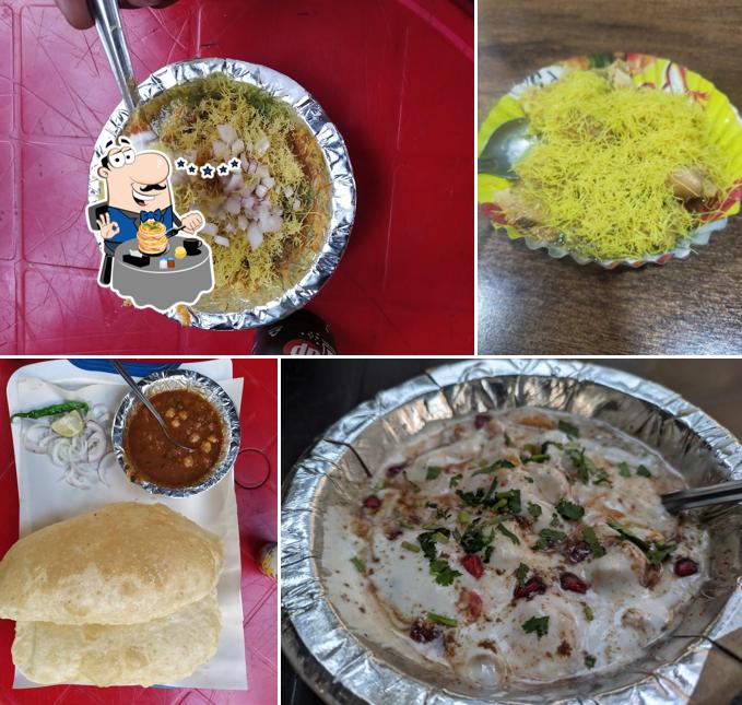 Meals at Kanhaiya Samosa & Delhi Chaat Center