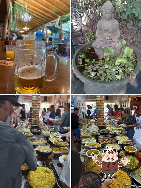 Comida em Restaurante Barracão